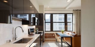 Modera Berkeley Gallery 3