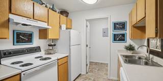 Pinebrook Gallery 21