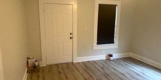 Room in 4 Bedroom Home at Griffin St NW Gallery 25