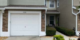 5018 Maxon Terrace, Freshly painted 3/2 Carriage home in Dunwoody Gallery 1