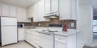 Lovely 1BR condo with Mountain View - Pool, Spa & Tennis Gallery 9