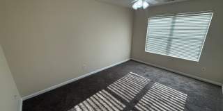 Discover Comfort and Convenience 3 BR/3 BA Home in Desirable Bridgewater Community! Gallery 4