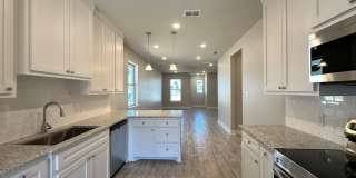 3 Bedroom 2 Bath Newly Construction in Whitehouse! Gallery 9