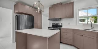 1091 Palm Ter Gallery 7