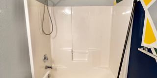 Beautiful 3 bed 2.5 Bath Home in East Loveland, CO! Gallery 8