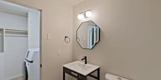 University Manor - Newly Renovated Units just a short walk from Campus! Gallery 191