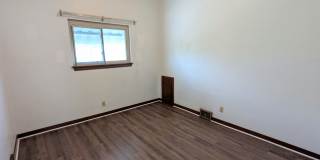 3 Bedroom 1 Bathroom Single Family Home (Bloomfield) Gallery 14