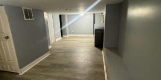 3221 LYNDALE Avenue Gallery 21