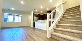 Brand new Townhome!   Summerlin West Gallery 11