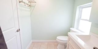 42 GRANDVIEW Drive Gallery 24