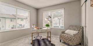 Modern Tri-Level 4BD/3.5BTH Townhouse in Lynnwood for Rent! Pet Friendly! Gallery 27