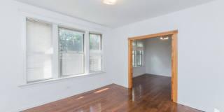 1940 W Winona, Gallery 6
