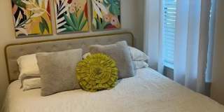 Room in 3 Bedroom Home at Murray Br Dr Gallery 12