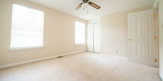 Spacious 3 bedroom home in desirable SW Durham! Super dog friendly with large fenced yard! Gallery 20
