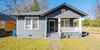 3 Bedroom, 2 Bath Walking Distance to 5 Points, Close to USC - Available July 2027! Gallery 1