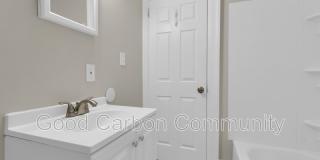 1073 Grant St Gallery 13