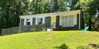 Cute House, Fenced Yard in in Thomasville Heights Cute House, Fenced Yard in in Thomasville Heights Gallery 1
