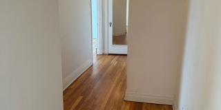 New King Edward Gallery 824