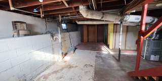 2 bedroom home in great neighborhood Gallery 12