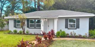 Newly Renovated 2-Bed, 1-Bath Duplex with Modern Upgrades Gallery 1