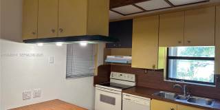 1411 SW 24th Ct Gallery 11