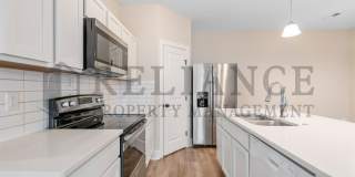 208 W May St Gallery 12