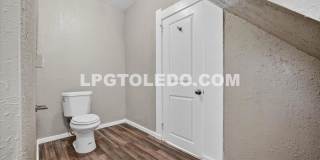 3905 Peru St. Gallery 18