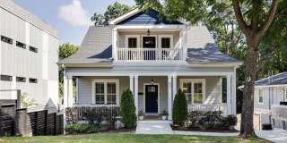 Spacious Beautiful 5 Bedrooms House with a Fenced-In Backyard Spacious Beautiful 5 Bedrooms House with a Fenced-In Backyard Gallery 1