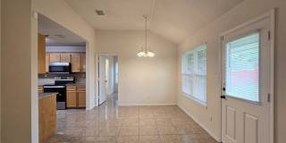 5705 Mandalay Gallery 8