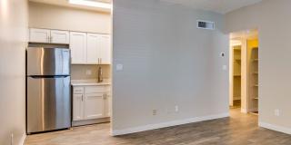 Midtown Flats Gallery 11