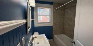 Charming 2/2 With Fenced In Backyard Move In Ready Now! Gallery 10