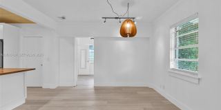 2217 SW 1st Ct Gallery 19