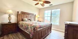 Furnished waterfront 2Bedrooms / 2Baths condo | Resort-style living in Grand Venezia! Gallery 5