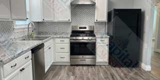 Charming 3 Bedroom Gallery 7