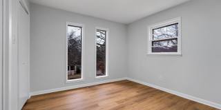 Spacious 3 Bed / 3 Bath Home in Valley View School District! Gallery 14