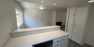 2181 Euclid Avenue Gallery 29