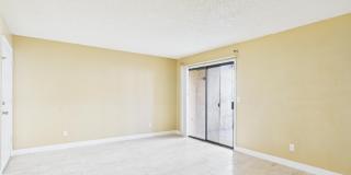 5236 W Peoria Avenue Gallery 6