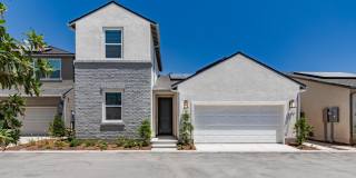 New Tesoro Viejo home with 3 bedrooms, 3 baths with solar included Gallery 1