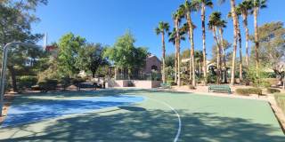Beautiful 4 Bedroom Home in Green Valley Gallery 44