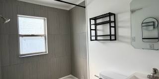 2423 Saint Ann Street Gallery 5