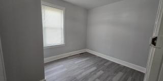 3570 Salmon Street Gallery 16