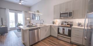 The Grand at Hill Street Gallery 19