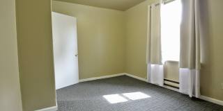 Quaint Northgate 2 bed/1 bath home AVAILABLE NOW for $2895! Gallery 12