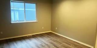 Fully renovated Renton Highlands 3-bedroom, 2.5 bath, 1234asf townhome. Gallery 20