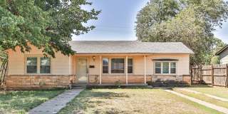 2611 44th Street Gallery 1