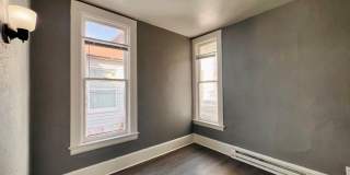 2 Bedroom House Gallery 15