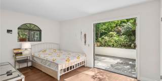 1980 San Remo Gallery 21