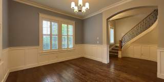 Luxury 5 Bedroom Home with Soaking Tub, Chef’s Kitchen & Expansive Primary Suite Luxury 5 Bedroom Home with Soaking Tub, Chef’s Kitchen & Expansive Primary Suite Gallery 31