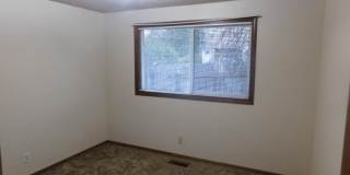 3Bd/2Ba Single Story Home - Available to View! Gallery 9