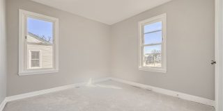 5213 Midwood Avenue Gallery 18